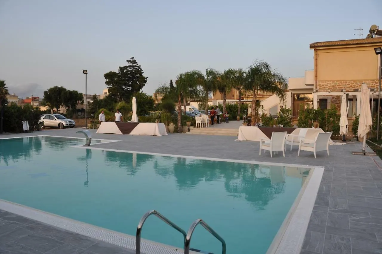 Bed & Breakfast Bed and Breakfast I Giardini Di Elencosta Rilievo
